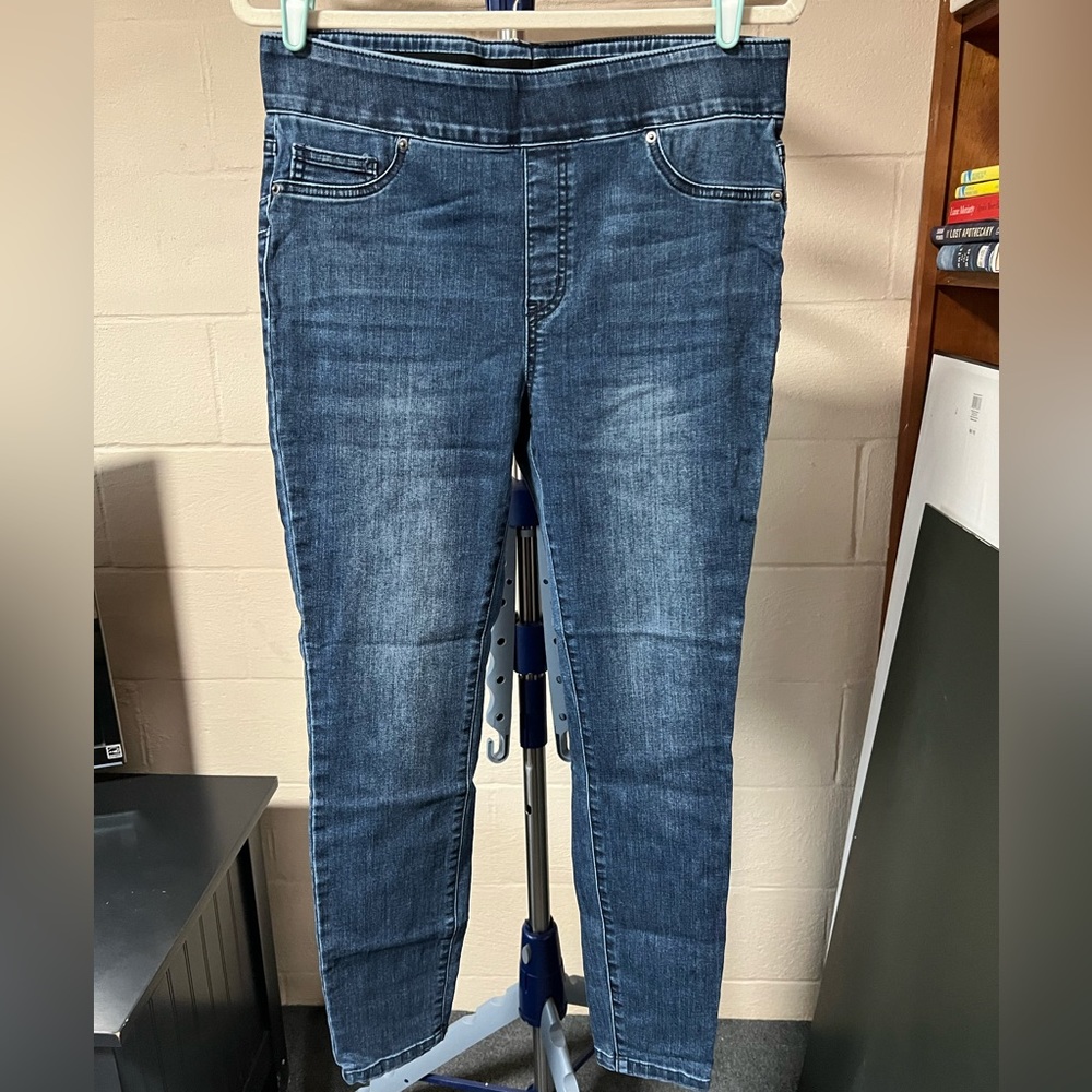 New York & Company High Waisted Pull on Jean Leggings